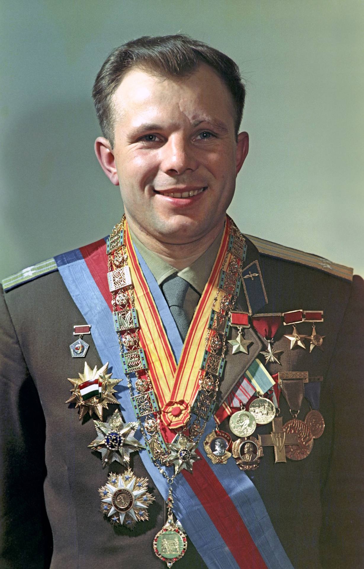 Гагарин.jpg